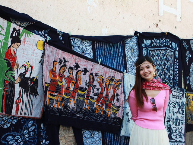 Capturing Xizhou:Where Cobblestone Alleys & Indigo Tie-Dye Stole My Heart