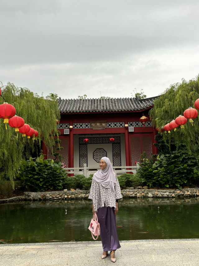 a lil bit of China in Malaysia