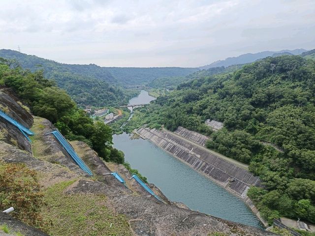 鯉魚潭水庫，山水共融的假日秘境