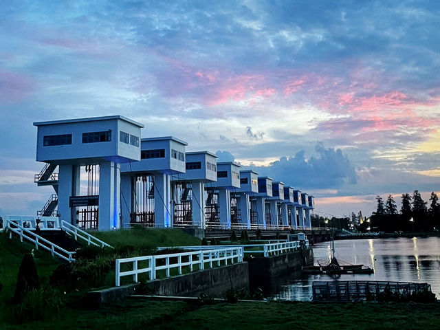 ชมวิวเขื่อนอุทกวิภาชประสิทธิ์ยามเย็น 🌅🏞️