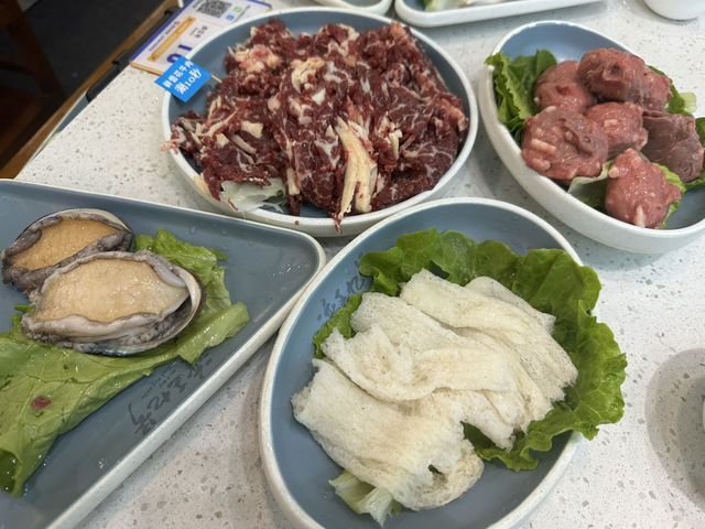 灣區九號鮮切牛肉生蠔火鍋：一場舌尖上的豪華盛宴，讓你在珠海體驗極致美味！
