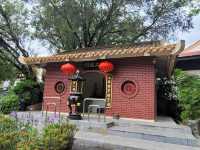 Secret Gardens & Kaya Toast: My Chill Morning at Puh Toh Si Temple 🌸☕