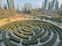 Big Green Space with City Vibes