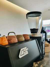 Outstand Coffee JB