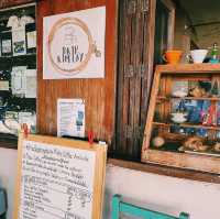 Drip Rim Lay คาเฟ่เล็กๆริมชายหาดหัวหิน