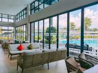 "Smart Stays, Smooth Transfers – Your Budget Gateway Near KLIA"