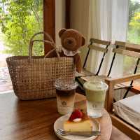 คาเฟ่บรรยากาศอบอุ่นที่เขาใหญ่ 🌳🌼