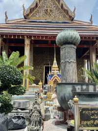 วัดพระศรีรัตนศาสดาราม วัดคู่บ้านคู่เมืองของแผ่นดิน