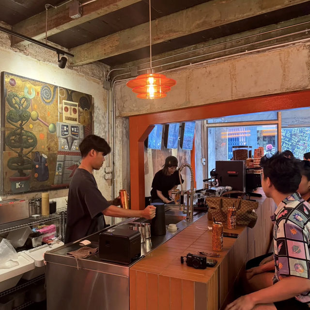 曼谷唐人街藏了家寶藏咖啡館💕LocalBoys