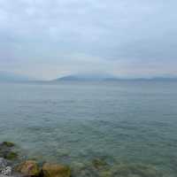 🏰 *"The Scaligero Castle: A Fairytale Fortress on Lake Garda" 🌊⚔️