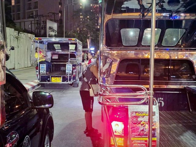 Book Coach for Bangkok online in advance