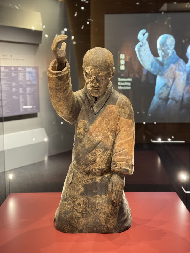 【香港】 唔使飛西安，尖東都有得睇兵馬俑！