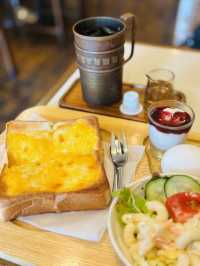 東京🇯🇵羽田空港近くのレトロな喫茶店〝ヨーデル〟の絶品モーニング🤤⟡.·