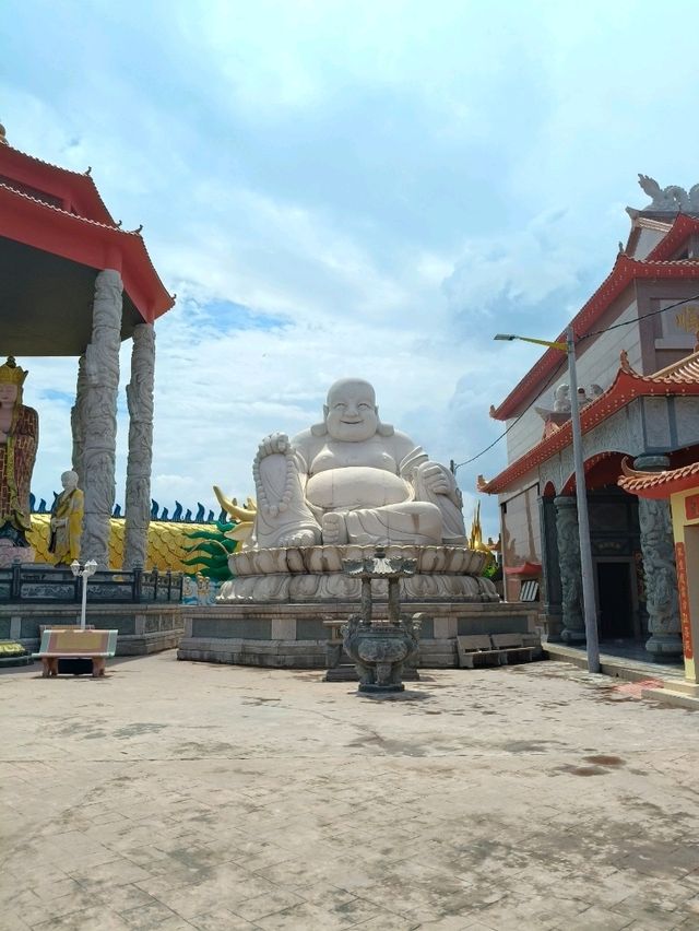 Discover the Spirit of Tua Pek Kong Temple in Sitiawan"