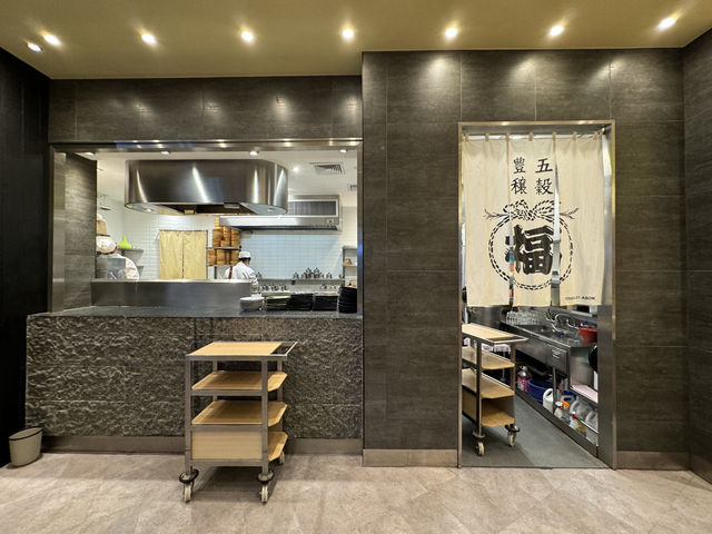 Crispy Comfort from Japan: Tonkatsu Wako Delivers in Bangkok