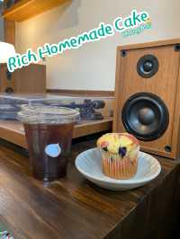 Rich Homemade Cake Changmoi