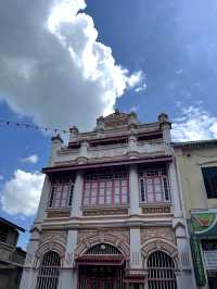 Vintage Vibes & Streetwise Sides : Georgetown 