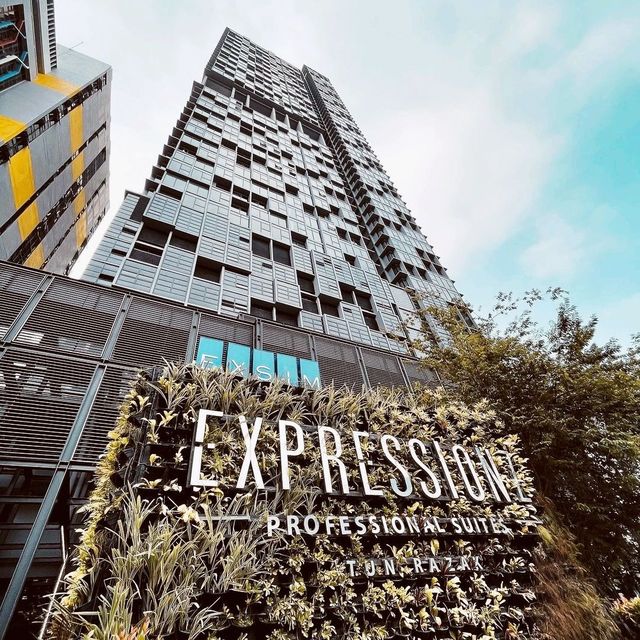 Expressionz Profesional suites Apartment