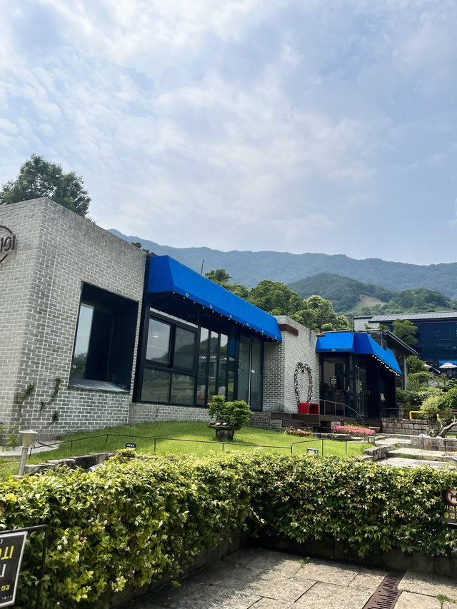 하동에서 빠질 수 없는 녹차디저트를 파는 카페🩷