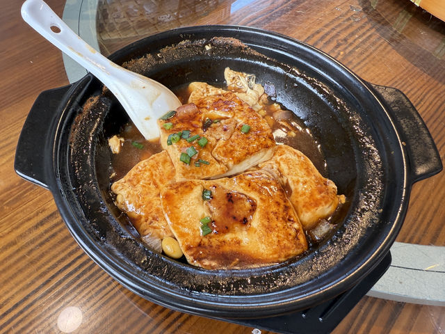 🔥 順德美食打卡必到！一家人•三只缸燒鵝 🦢 舌尖上的絕味體驗！🔥 🍗 