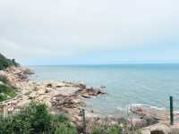 **🌊 汕頭南澳島｜隱藏版地質奇觀「田仔地質公園」免費打卡！海浪與億年礁石的震撼對話**  