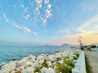 A perfect Mediterranean moment👫💐😍