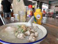 ข้าวมันไก่ชุมนุมไทย บุรีรัมย์