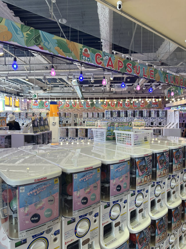Okinawa’s American Village - Glimpse of Night & Day 