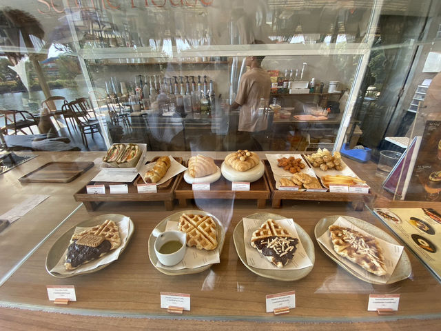 Serene House Café 🫙🫗