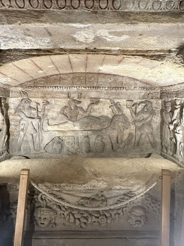 Kom El Shoqafa: Where Death Dined With Identify Theft