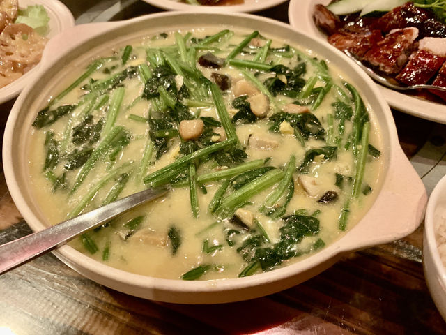 🦆 Dian Xiao Er, VivoCity — Roast Duck, Rich Flavors & Riverfront Feels