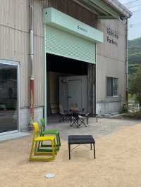 A Cafe Teshima คาเฟ่สไตล์โรงงานบนเกาะเทชิมะ