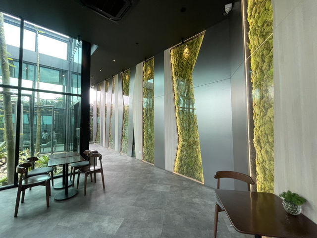 คาเฟ่นกแก้ว NY304