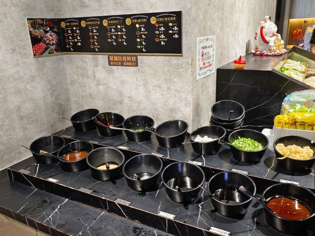 新莊吃到飽，築間幸福鍋物新莊中悅廣場店