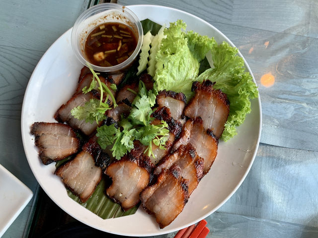 🔥 555 Thai Villa — Mookata, Music & Planes Overhead