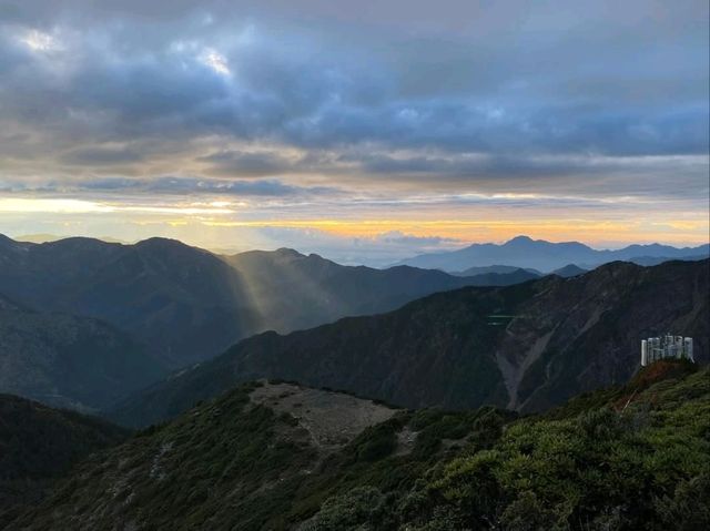 Reaching New Heights at Yushan North Peak