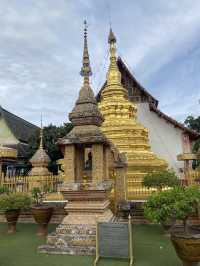 เที่ยววัดหนองเงือก ชมพระแก้วมรกตจำลอง