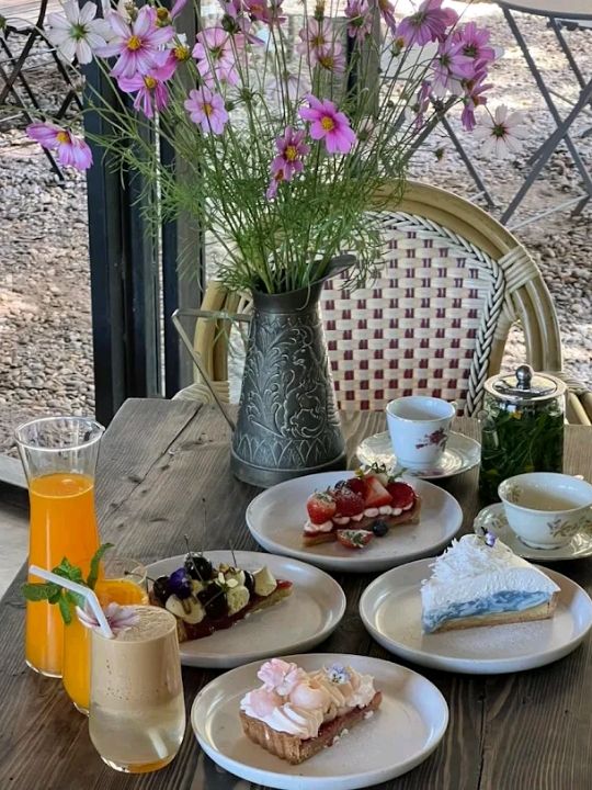 BarnNaa Cafe  💚🌿