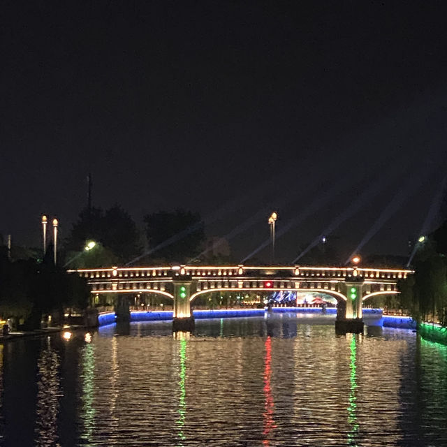 夜遊揚州古運河，品嚐米其林美食