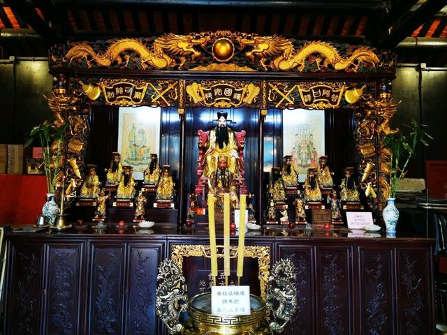 Yaumatei Tin Hau Temple (油麻地天后廟) 🙏✨