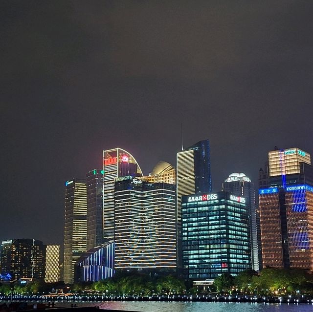 ✨上海黃浦江遊覽網紅遊船河🚢浦江夜遊外灘東方明珠陸家嘴美景欣賞😊超級靚的夜景🤩網紅打卡熱點😍 ✨上海黃浦江遊覽網紅遊船河🚢浦江夜遊外灘東方明珠陸家嘴美景欣賞😊超級靚的夜景🤩網紅打卡熱點😍