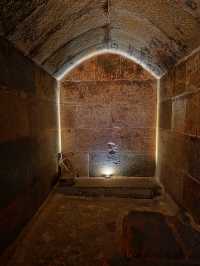 🏯 Pyramid of Khafre – The Timeless Giant of Giza 