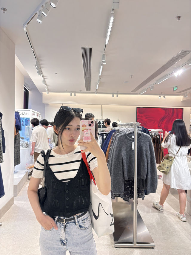 House of H&M สุดคลาสสิกในเซี่ยงไฮ้❤️