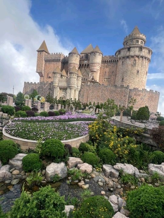 🌿 รีวิวโซนเปิดใหม่บาน่าฮิลล์ที่คุณอาจยังไม่รู้ 🏰