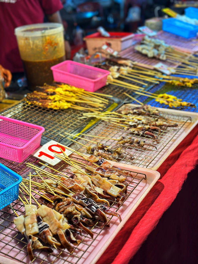 เสน่ห์เมืองเก่าที่ชวนหลงรักที่ลำปาง