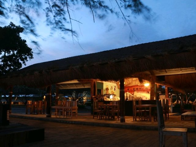 Holiday Specialty Coffee and Beach Bar
