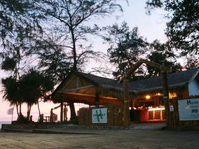Holiday Specialty Coffee and Beach Bar
