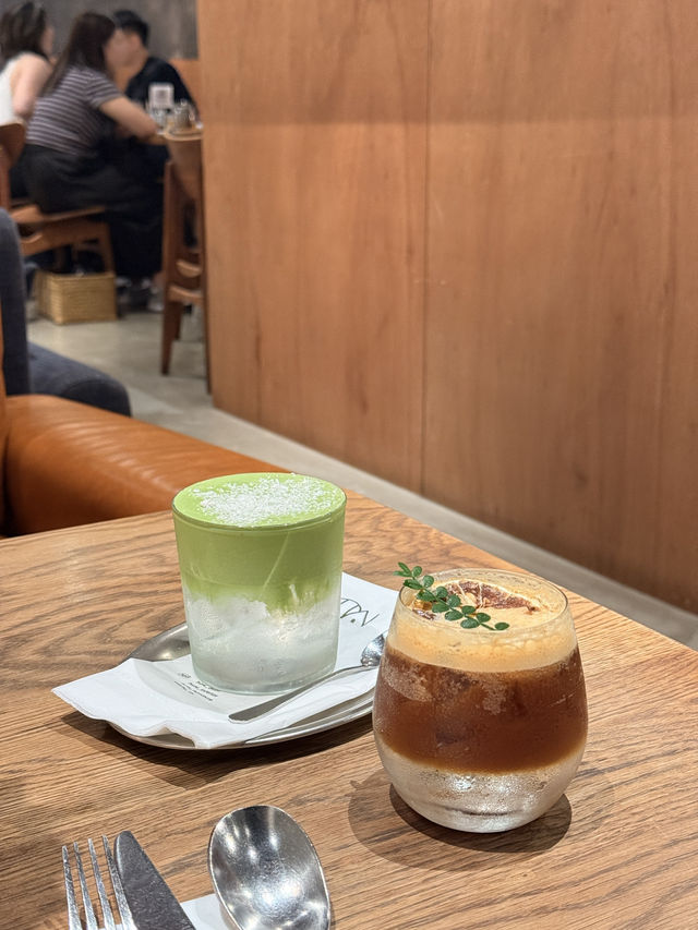✿ 超濃郁抹茶奶泡🍵 好有驚喜! ✿ 