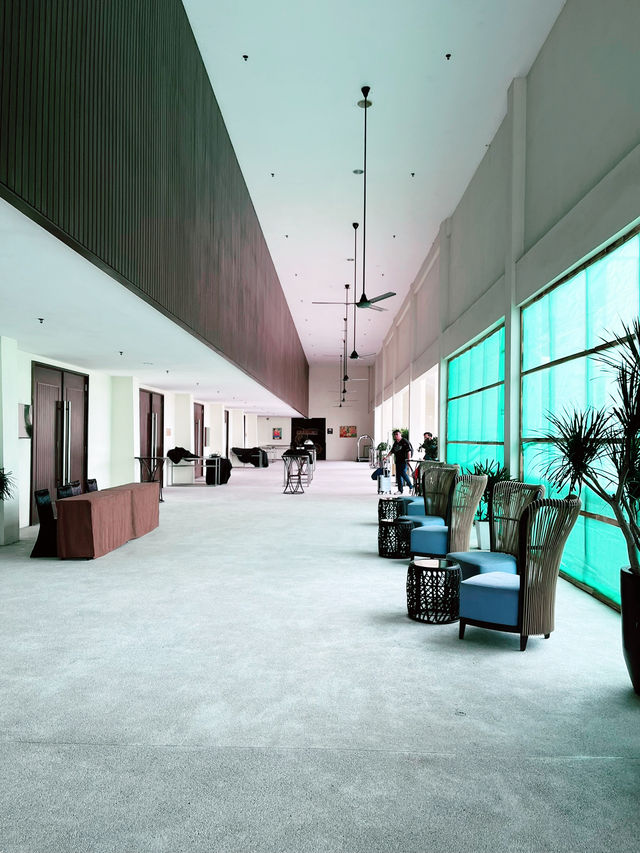 Golden Palm Tree Resort Sepang – A Perfect Getaway by the Sea