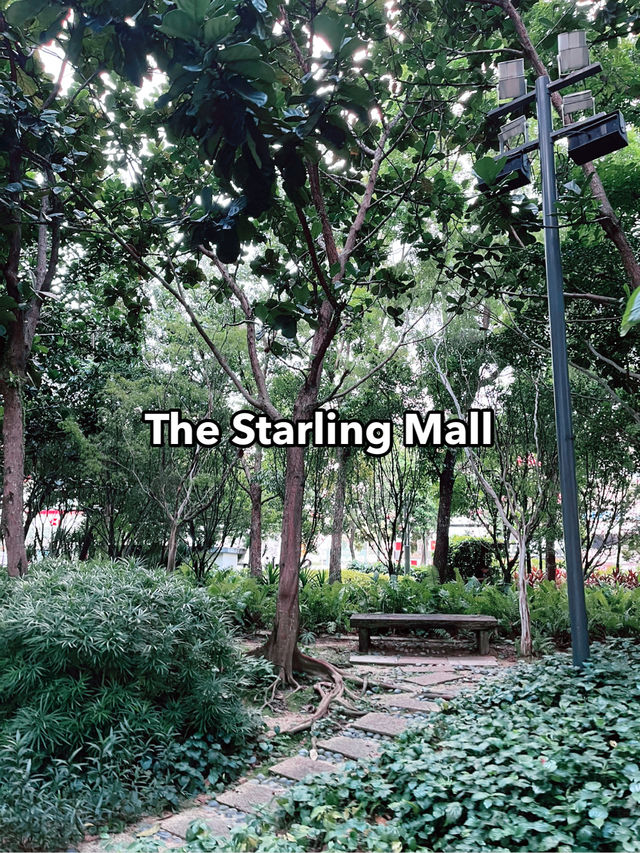 Starling Mall: Green Mall Surrounded by Nature and Lush Landscapes